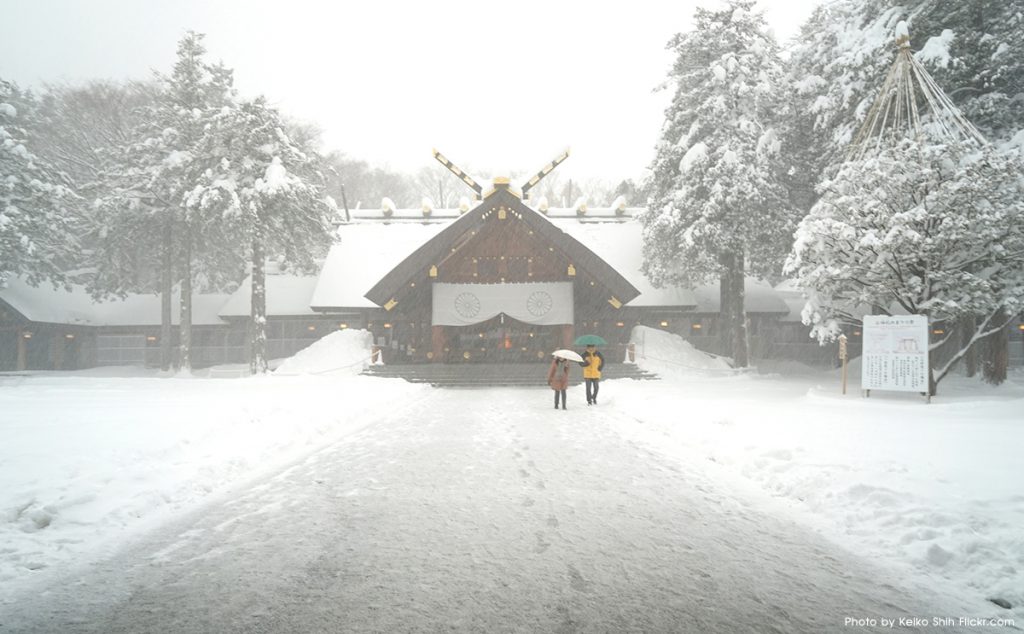 hokkaido shrine winter